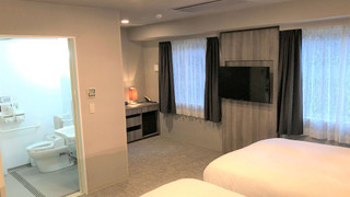 プレミア ツインルーム シングルベッド 2 台 禁煙