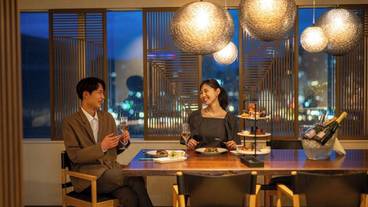 客室内のダイニングエリア / 34