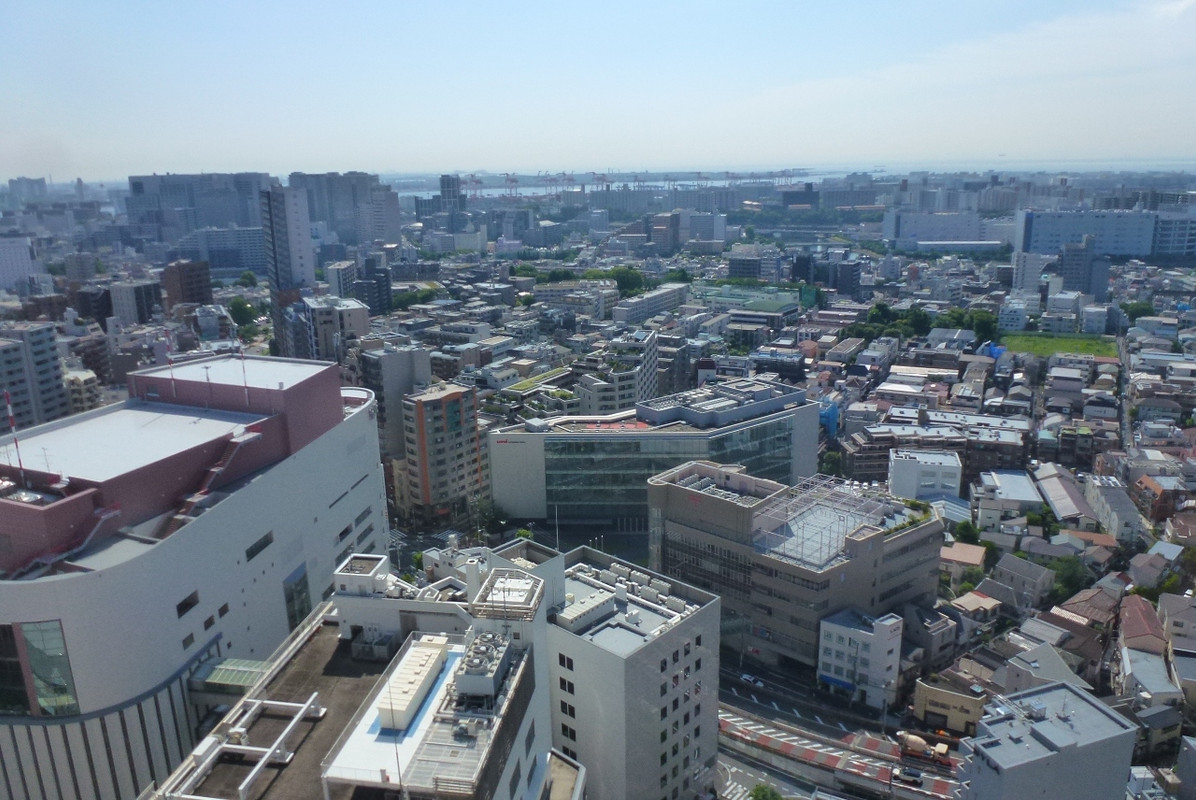 部屋の窓からの眺め。