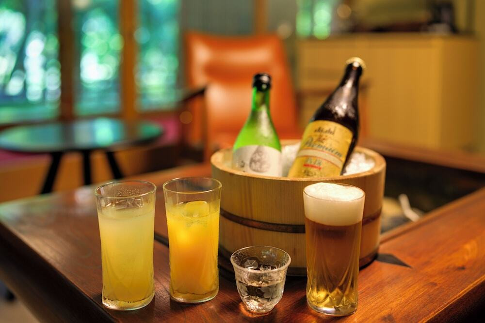 ロビーラウンジ