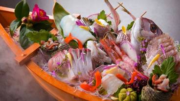 食事・飲み物 / 11