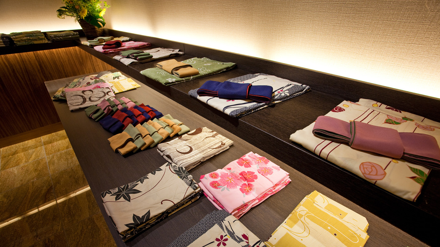 館内のいたるところから海が見える宿。波が打ち寄せる音に耳をすませて4261965