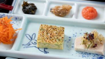 食事・飲み物 / 26