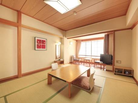 伊東温泉 ホテル暖香園 / 1