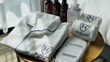 ザ ロイヤルパーク キャンバス 銀座8(ザ ロイヤルパーク キャンバス ギンザ エイト) / 1