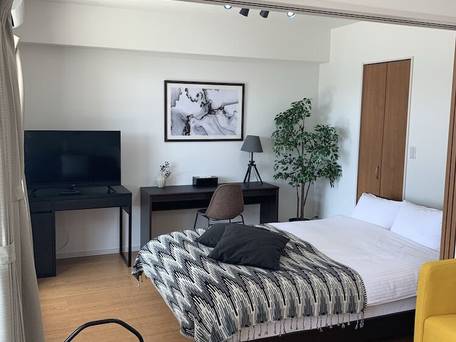 EUROPEAN HOUSE REISEN / 5