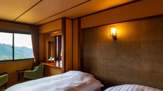 本館和洋室 箱根 - 懐石コースの夕食と和定食の朝食(ともに魚介類が中心)の1泊2食付