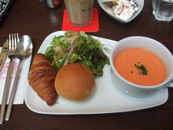 「アマランティ」料理 1022095 ﾓｰﾆﾝｸﾞBセット（600円）　