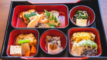 食事・飲み物 / 5