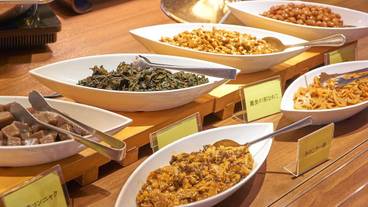 食事・飲み物 / 9