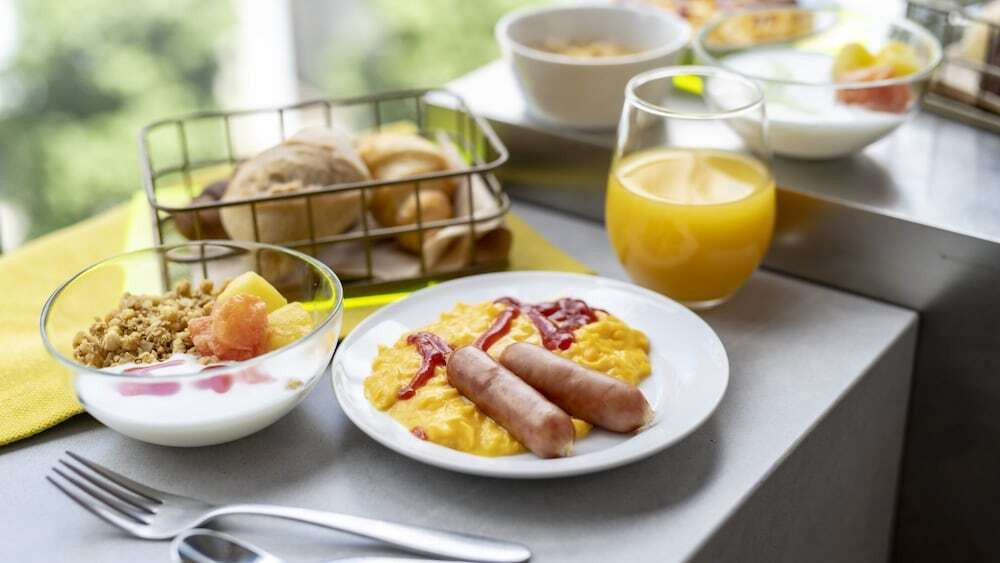 THE MILLENNIALS SHIBUYA4087817