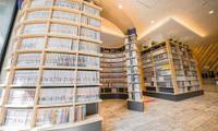 クインテッサホテル東京羽田 Comic & Books（クインテッサホテルトウキョウハネダ コミックアンドブックス）