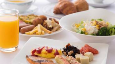 食事・飲み物 / 8