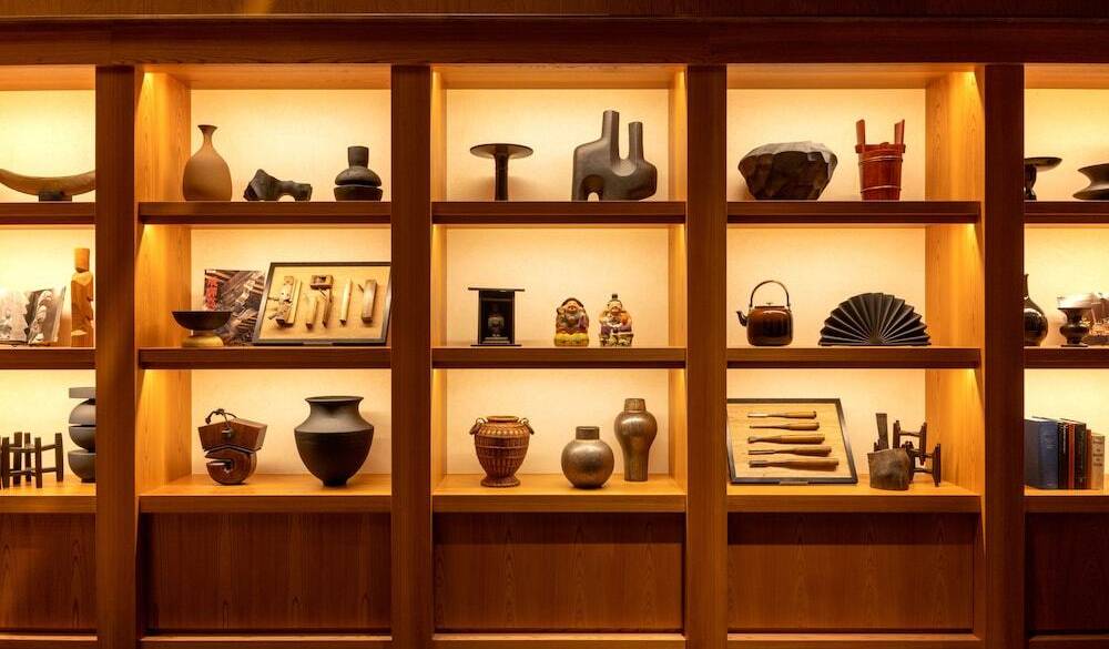 アーティスティックな
ロビーで撮影会 / 2