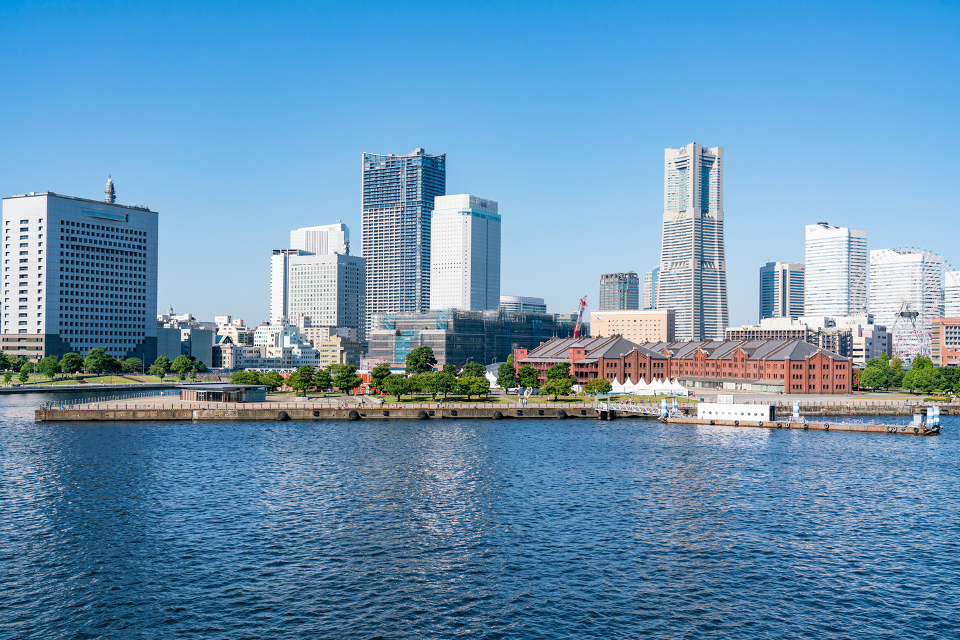 【神奈川県】晴天の横浜みなとみらい