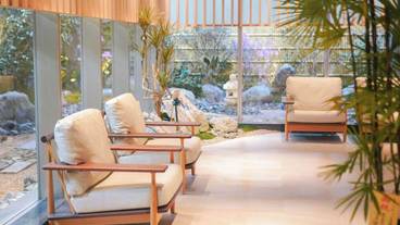 ロビー応接スペース / 8