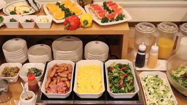 朝食ビュッフェ / 5