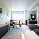 モダンスタンダード / 4