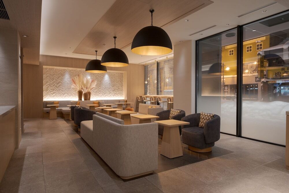 ロビーラウンジ