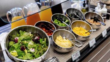 朝食ビュッフェ / 3