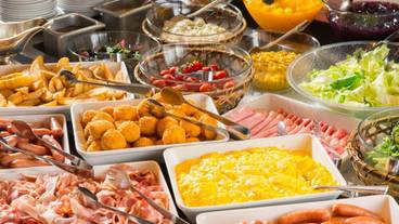 朝食スペース / 13