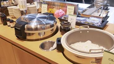 朝食ビュッフェ / 3