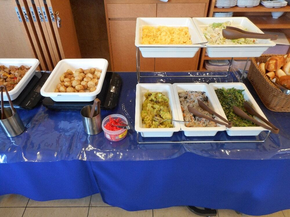 朝食