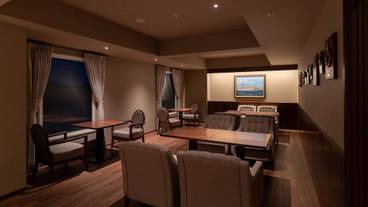 エグゼクティブ ラウンジ / 19