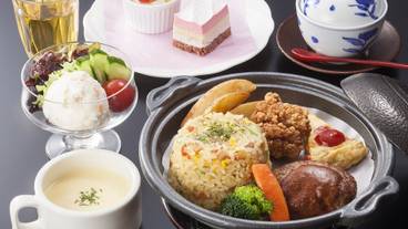 食事・飲み物 / 1