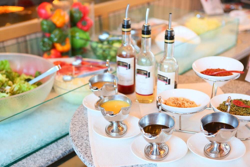 ボリューミーなブッフェに大満足3506288