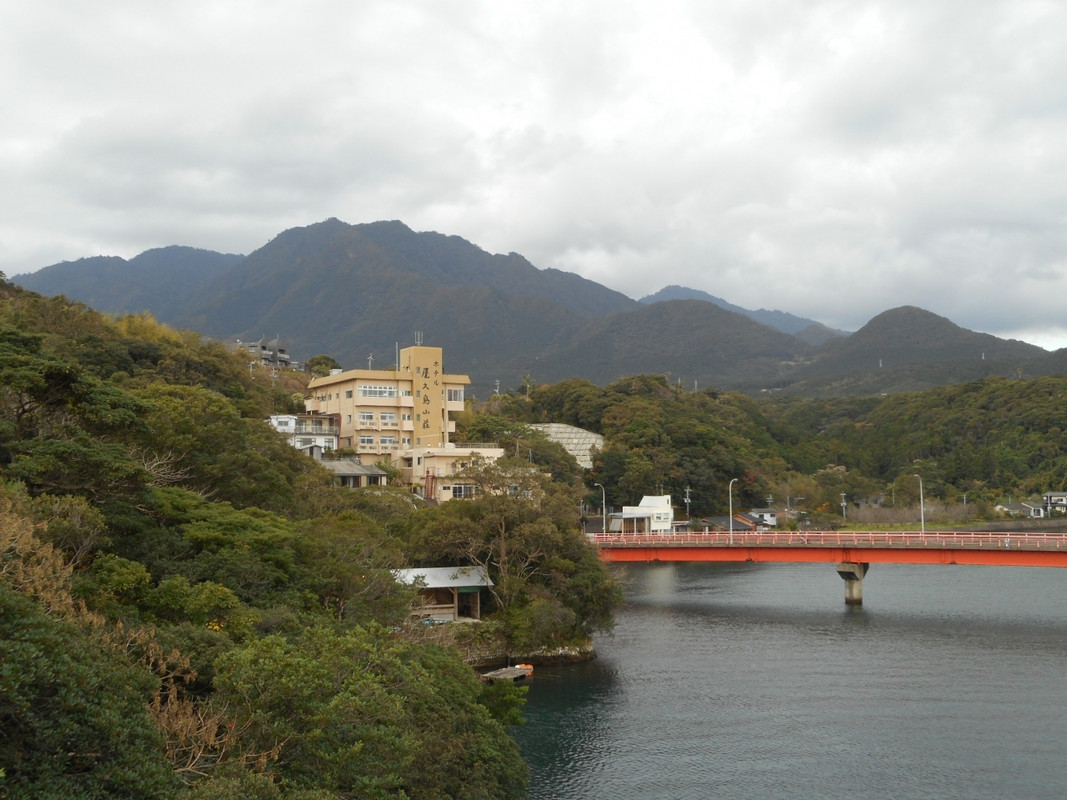 まんてん橋とホテル