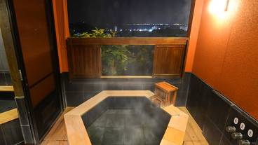 Bath / 12