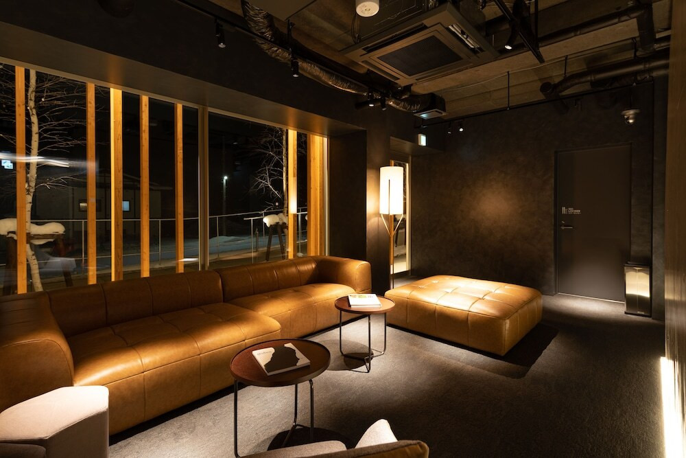 ロビー応接スペース