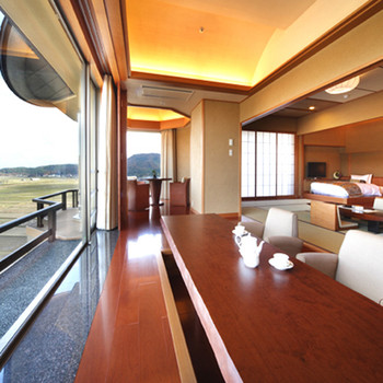 12.展望露天風呂付き客室で贅沢な気分「白玉の湯 華鳳 別邸 越の里」3549856