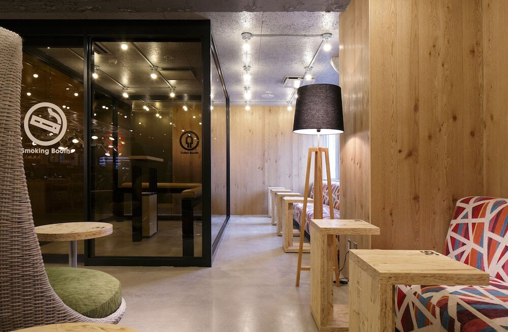 ロビーラウンジ