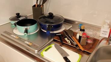 客室内のダイニングエリア / 12