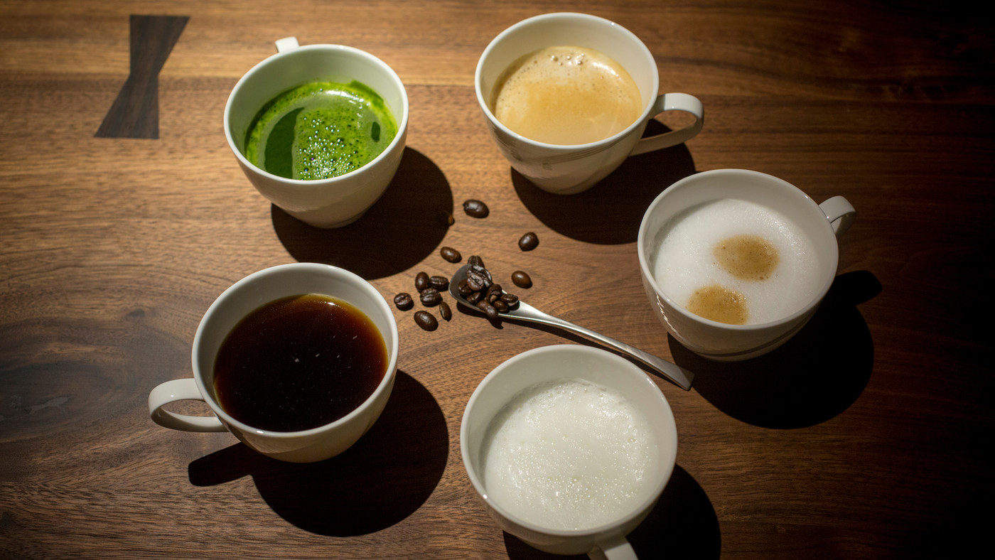 無料のドリンク＆スナックがうれしいラウンジ3959768