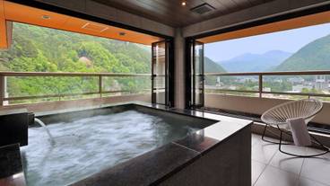 最上階・露天風呂付客室② / 2