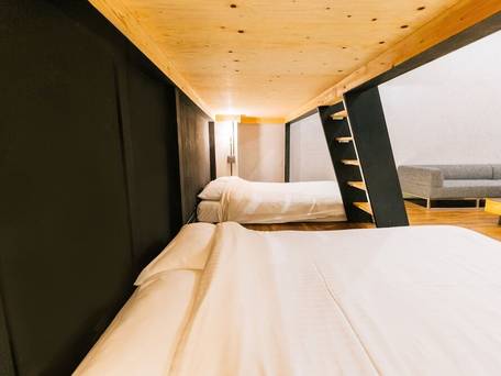 mizuka Imaizumi 2 unmanned hotel / 5