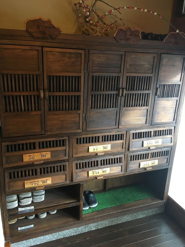 内部エントランス