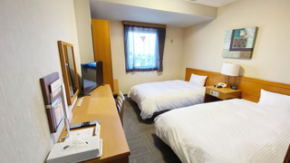 ツインルームシングルサイズベッド 2 台禁煙