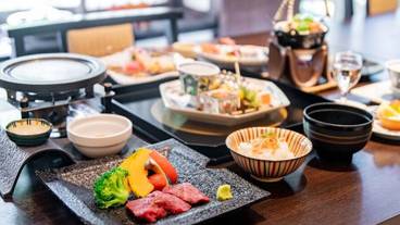 食事・飲み物 / 13