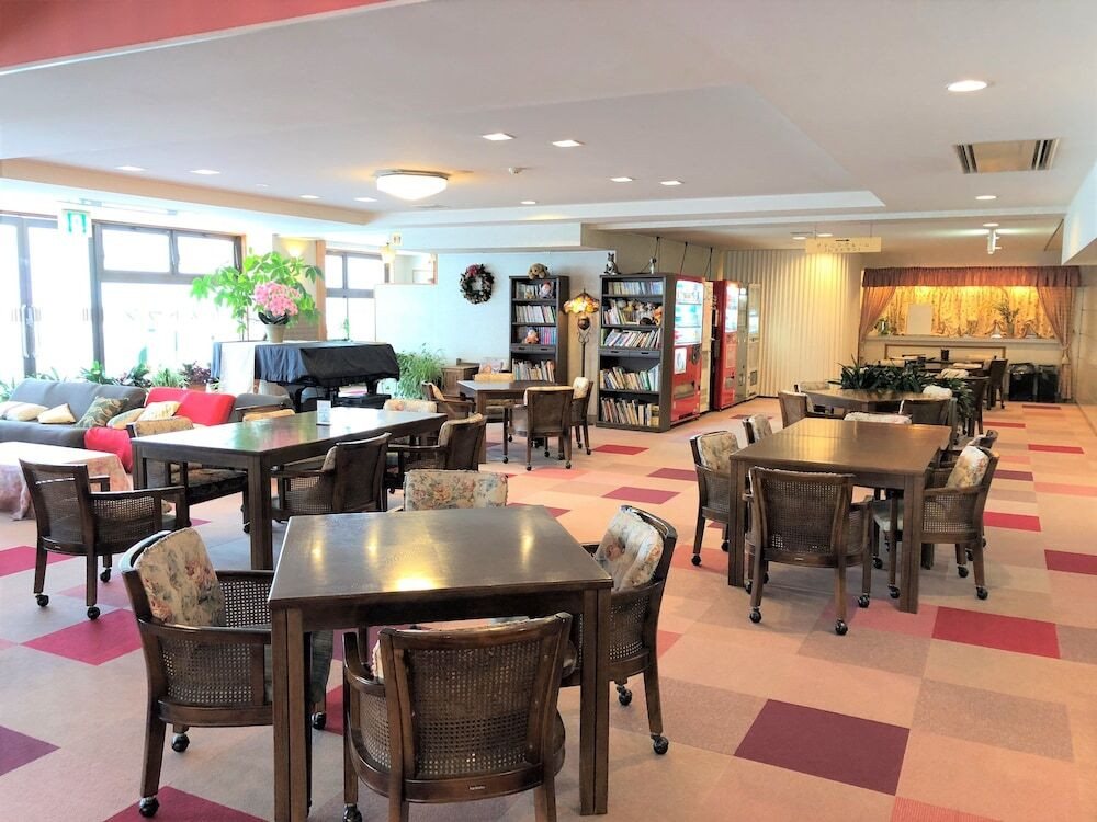 ロビーラウンジ