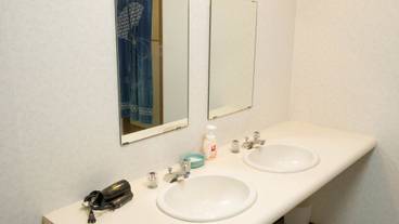 バスルームのシンク / 13