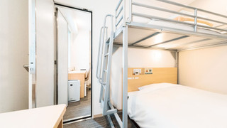 コネクティングダブルルーム ロフトベッド付 4ベッド