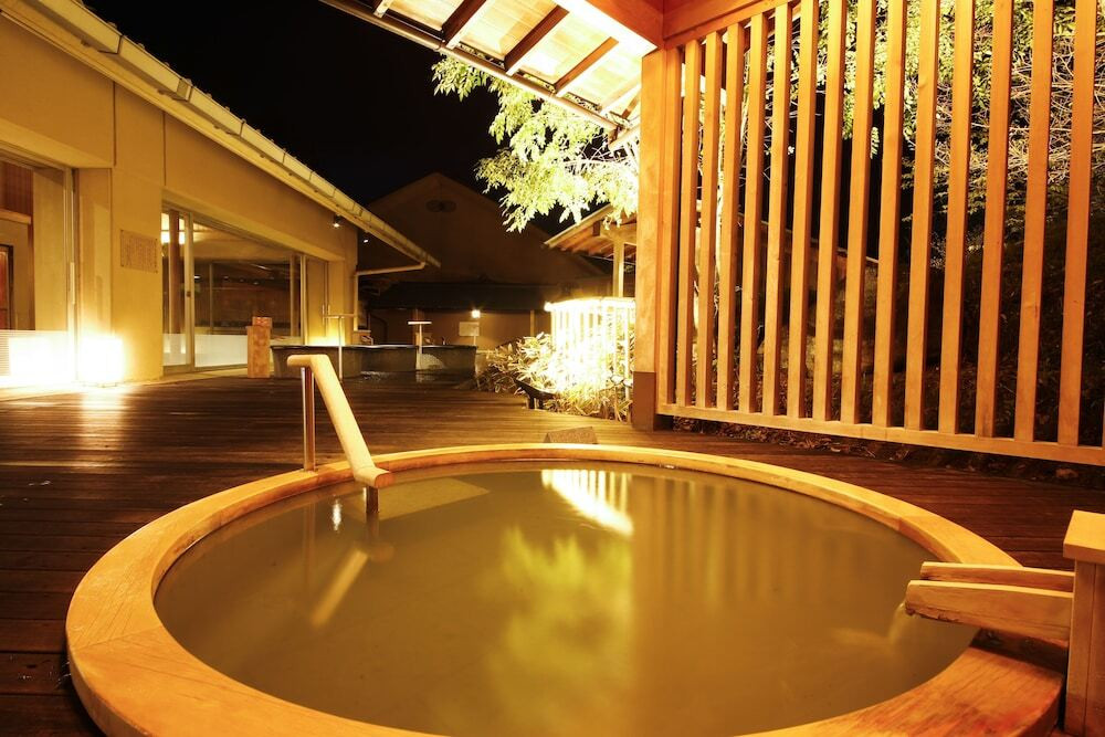 男性用大浴場　外の宮　大涌あつ湯むさんこ風呂（新・珠光の湯）