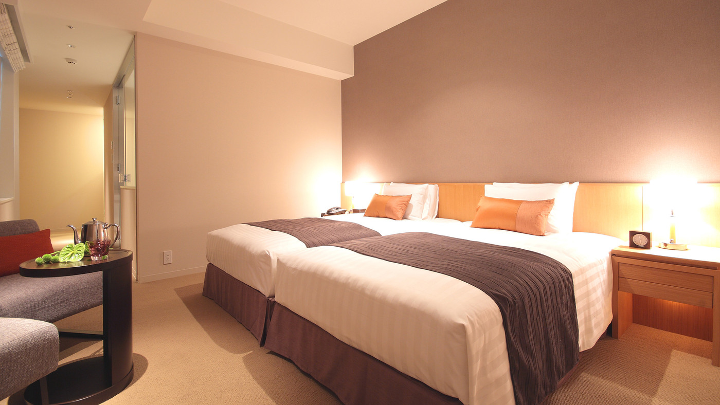 雨の日でも安心♪駅直結のラグジュアリーホテル4025261