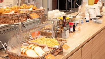 朝食スペース / 6