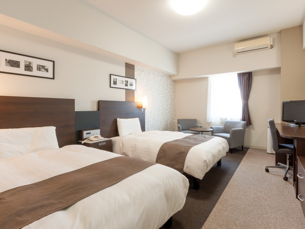 「中部国際空港セントレア」見学や「南知多ビーチランド」観光に便利4057238