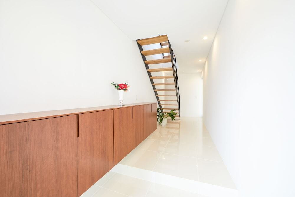 内部エントランス